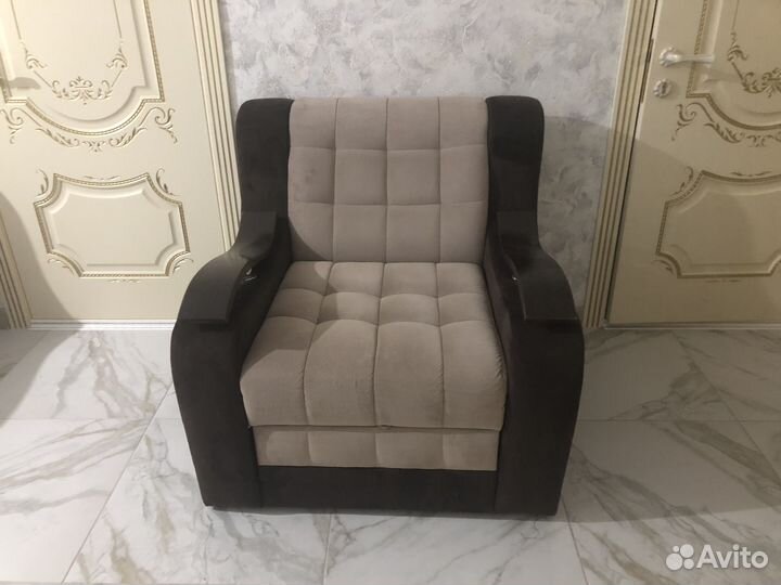 Мягкая мебель раскладной диван и кресла