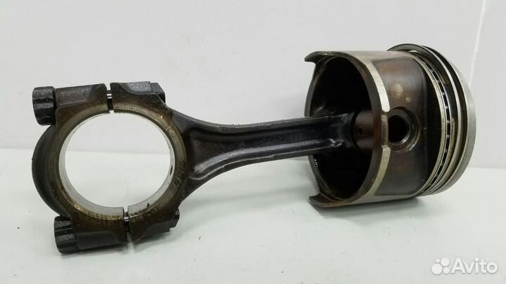 Шатун с поршнем двигателя двс Lifan Breez 520