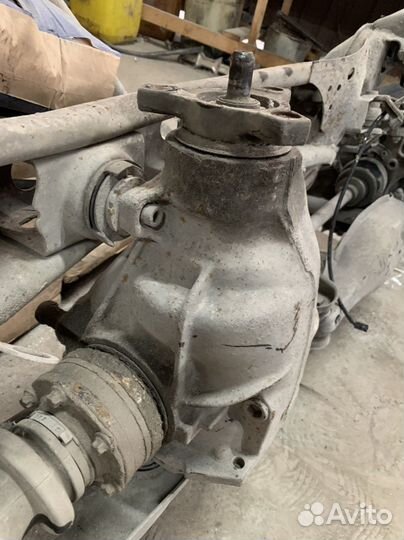 Редуктор мерседес 210 4.3 обьем