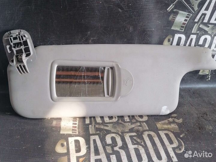 Солнцезащитный козырёк левый Renault Megane 2