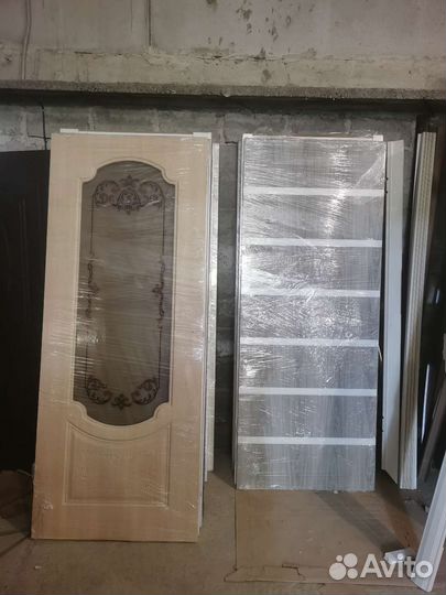Двери межкомнатные с витрины