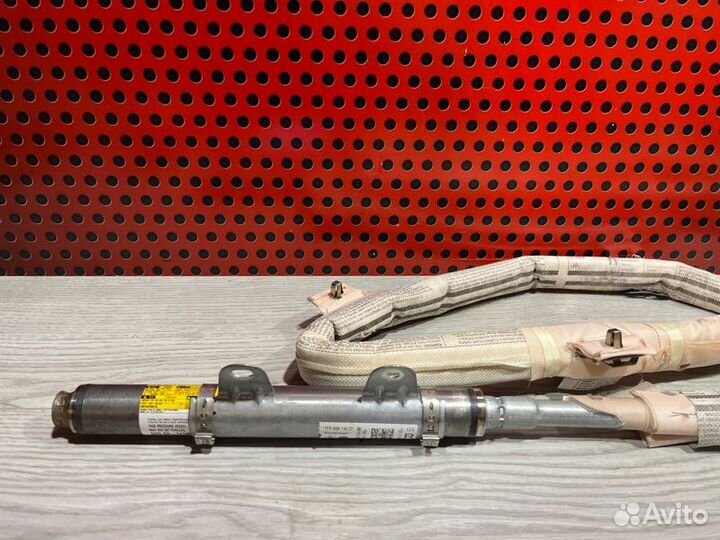 Подушка безопасности боковая (шторка) правая