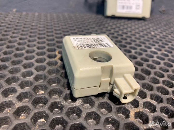 Усилитель антенны Bmw 550Ix F10 N63 2010