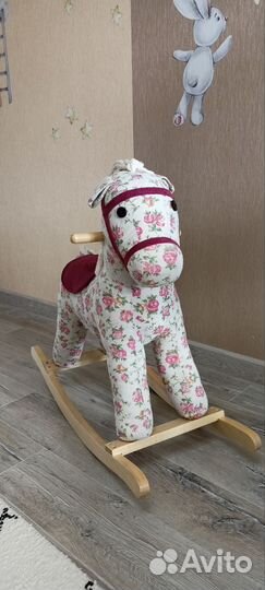 Качалка лошадь