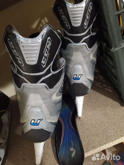 Коньки хоккейные ссм