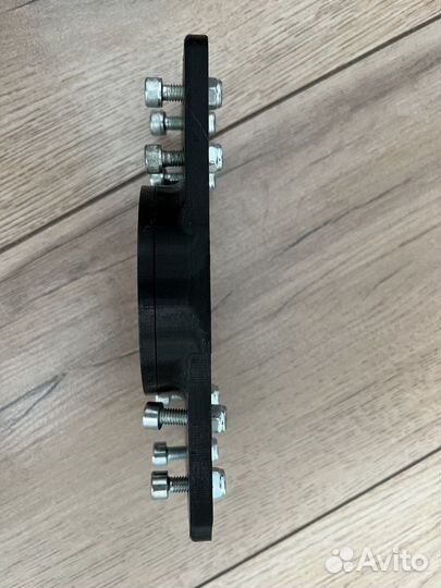 Поворотное крепление эхолота Lowrancre