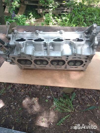 Головка блока цилиндров на Мазду 626 2.0