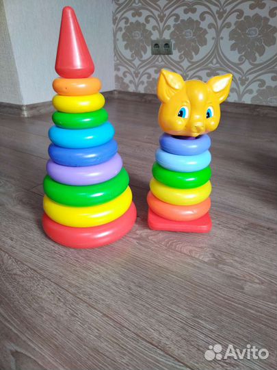 Развивающие игрушки пакетом