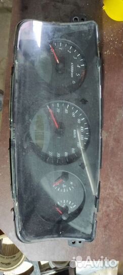 Панель приборов