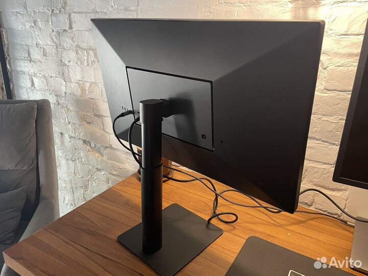 Монитор LG ultrafine 5k KL-B