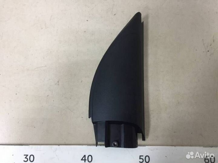 Крышка зеркала внутренняя правая Volkswagen Polo Sed RUS 2011