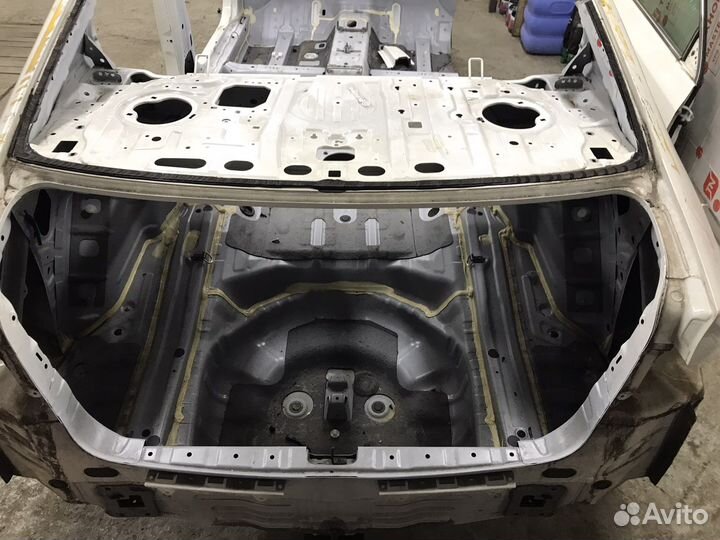 Крыло заднее правое Хонда Аккорд 8 поколение