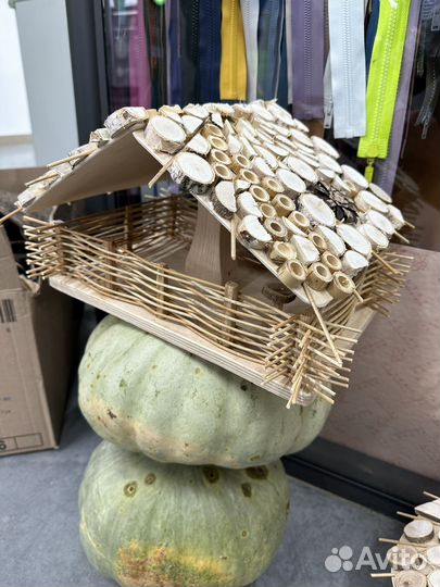 Кормушка для птиц