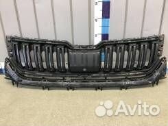 Шкода Карок Решетка радиатора оригинал