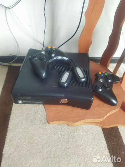 Xbox 360 с кинектом
