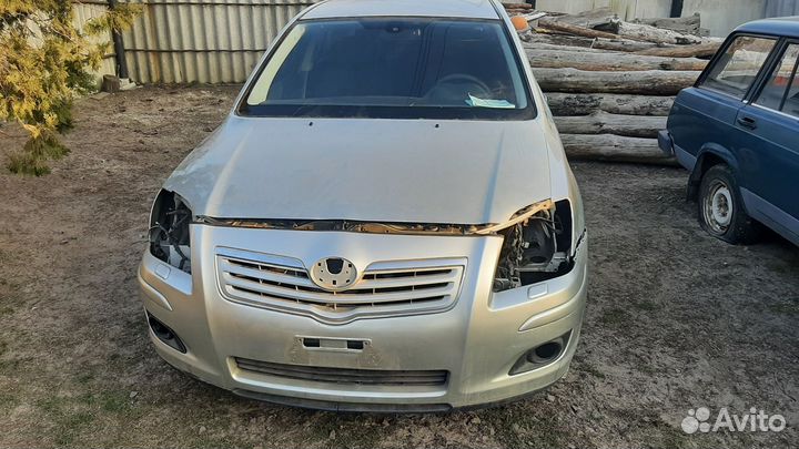 Разбор toyota avensis 2