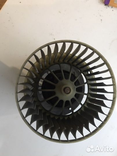 Моторчик печки bmw e36