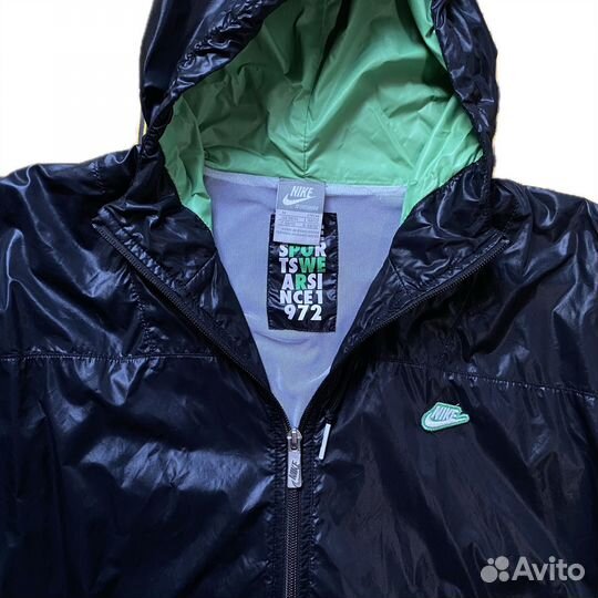 Ветровка Nike