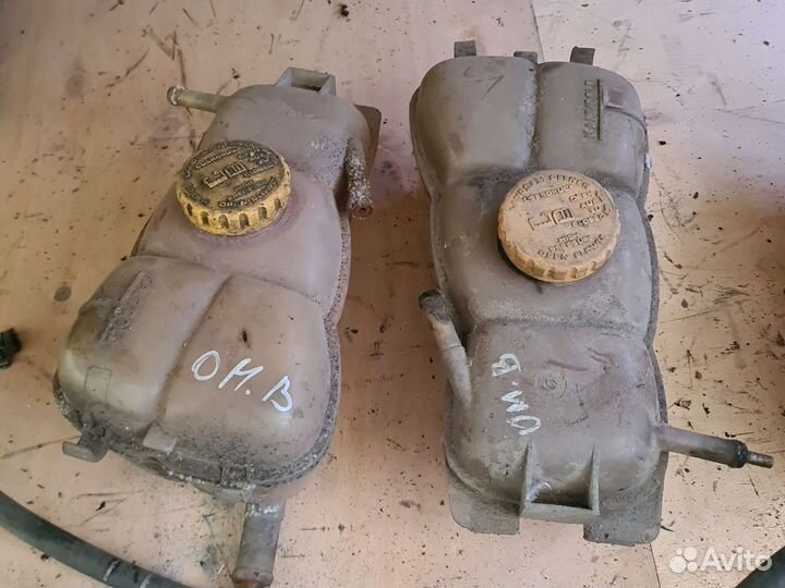 Опель омега в расширительный бачок