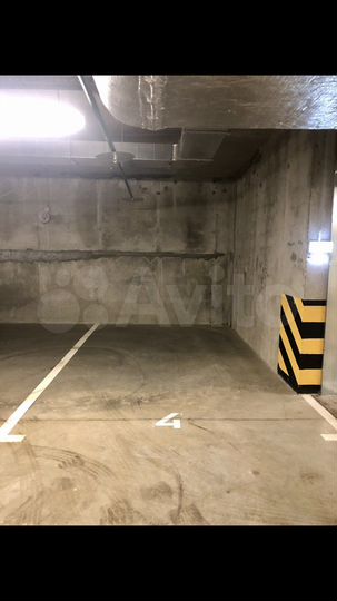 Машиноместо, 14 м²