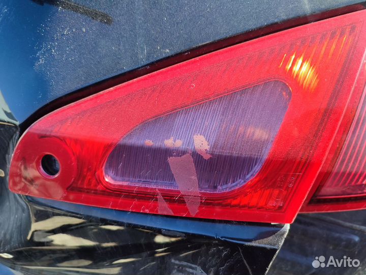 Mitsubishi colt z30 фонарь задний правый