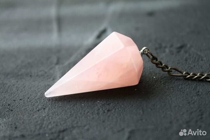 Маятник для гадания. Розовый кварц