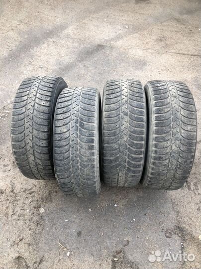 Bridgestone Ice Cruiser 5000 215/60 R16