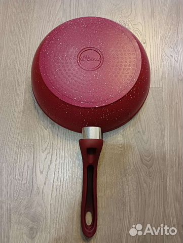 Новая сковорода