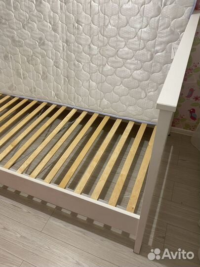 Кровать IKEA 120*200 + матрас