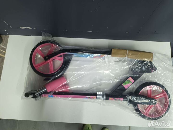 Самокат детский двухколесный новый