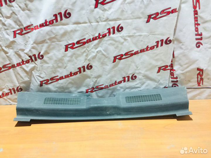 Накладка замка багажника Лада Калина 1