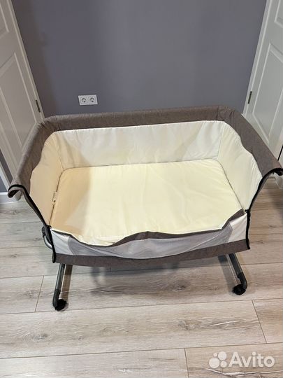 Приставная люлька для ребенка Capella with me