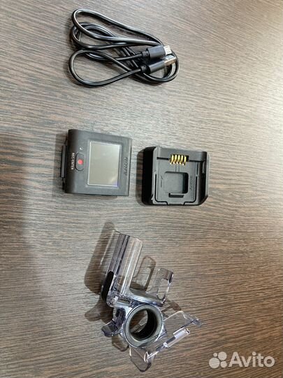 Пульт для экшн камеры Sony RM-LVR3