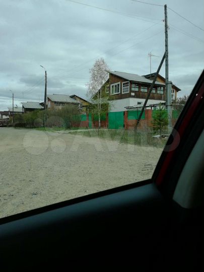 Коттедж 275 м² на участке 9 сот.