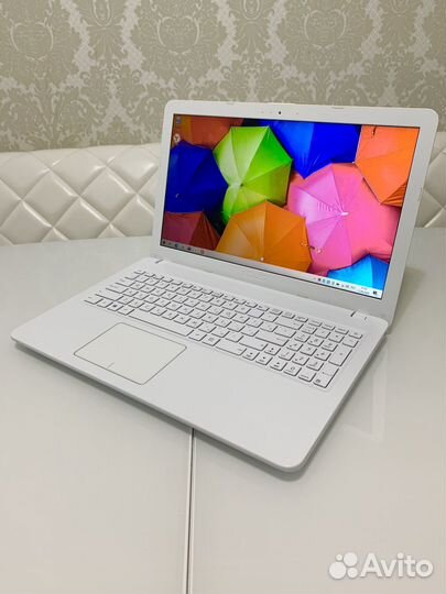 Asus 4потока+8GB+SSD120GB+intel HD Graphics до 2GB