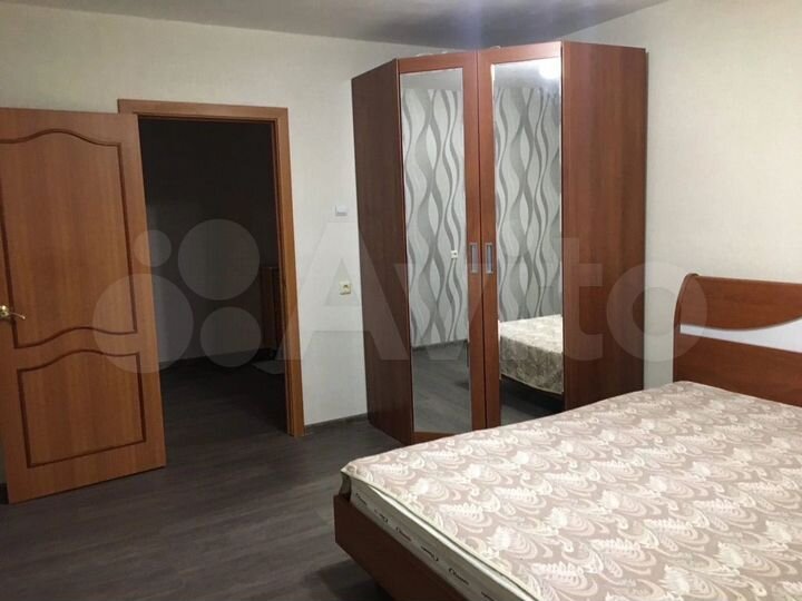 2-к. квартира, 65 м², 10/10 эт.