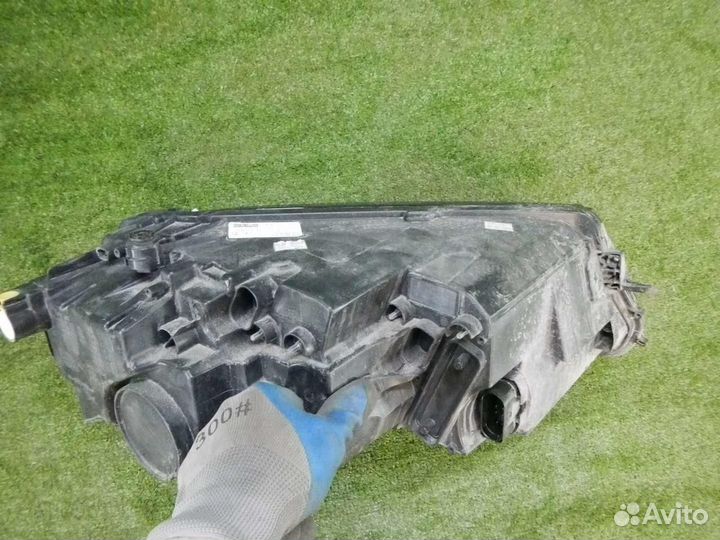 Фара левая Skoda Karoq