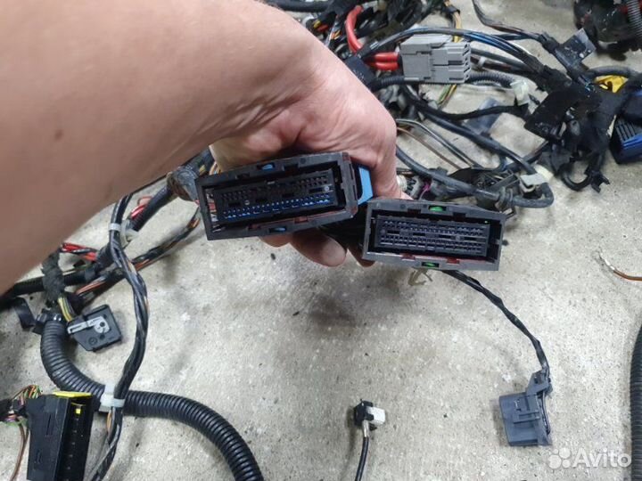 Проводка салона Opel Astra универсал Z13DTH 2008