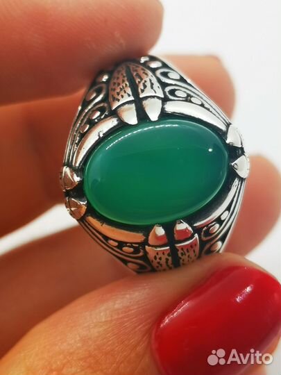 Печатка мужская серебро с зеленым камнем