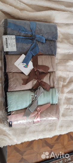 Махровые полотенца новые