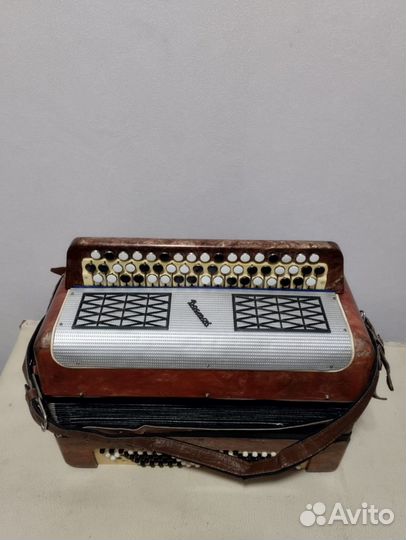 Баян Восток