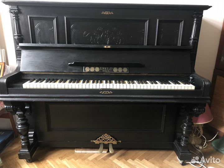 Пианино антиквариат