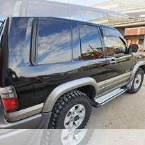 Isuzu Bighorn 3.5 MT, 1997, 231 400 км, с пробегом, цена 1 400 000 руб.