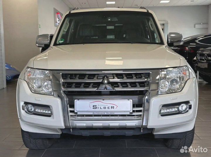 Mitsubishi Pajero 3.2 AT, 2017, 109 009 км