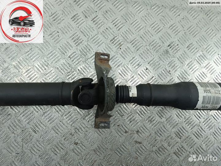 Кардан (вал карданный) задний б/у Mercedes W211 (E) 2114109206