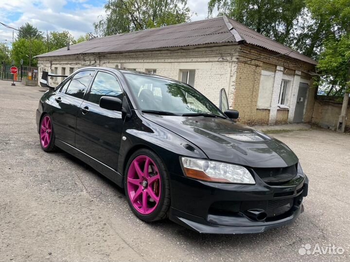 R18 Yokohama Parada Spec-2 225/40, PCD 5x114.3 DIA 67.1