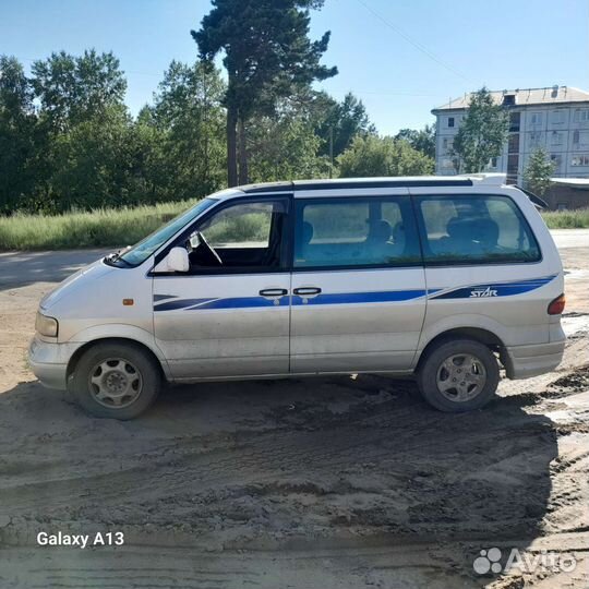 Nissan Largo 2.4 AT, 1997, 234 000 км