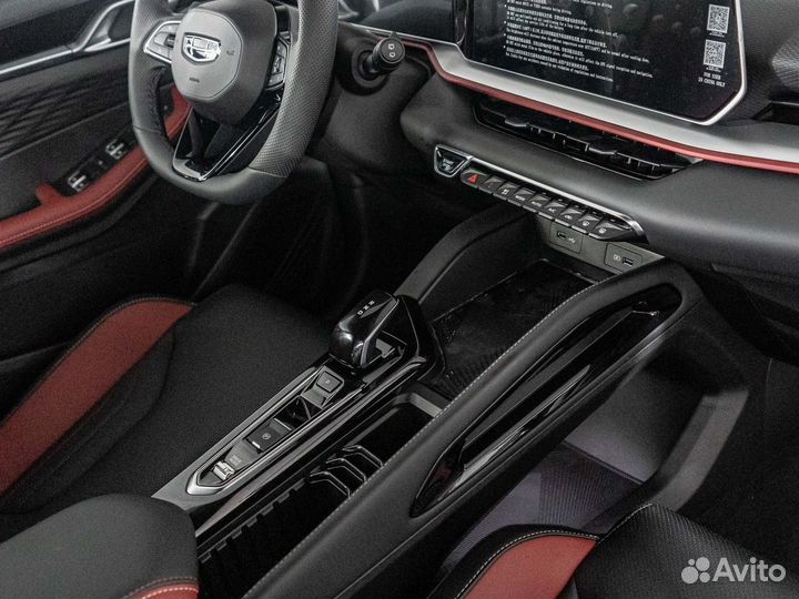 Geely Coolray 1.5 AMT, 2023