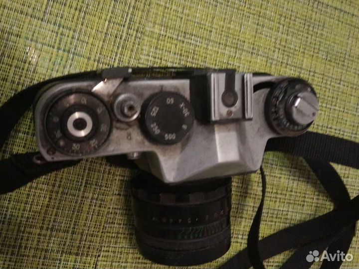 Плёночный фотоаппарат Зенит ет