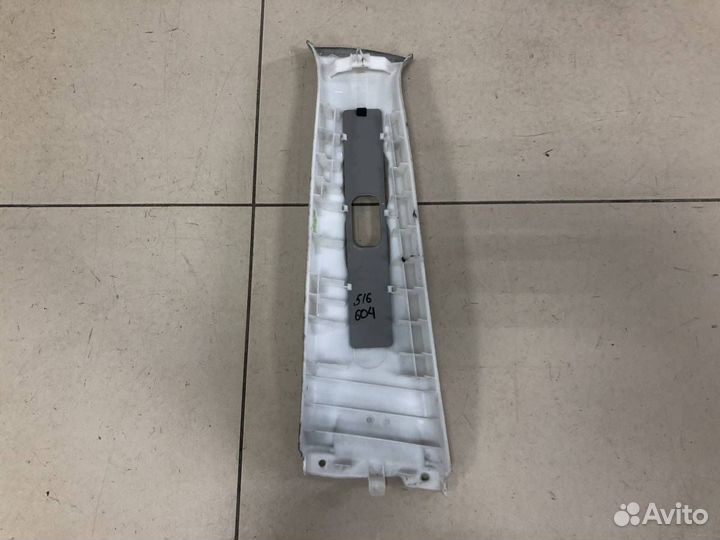 Обшивка стойки Toyota Corolla E120 2001-2007